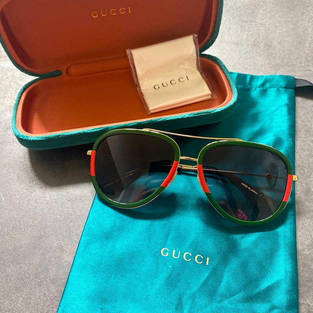 Gucci Aviator Sunglasses